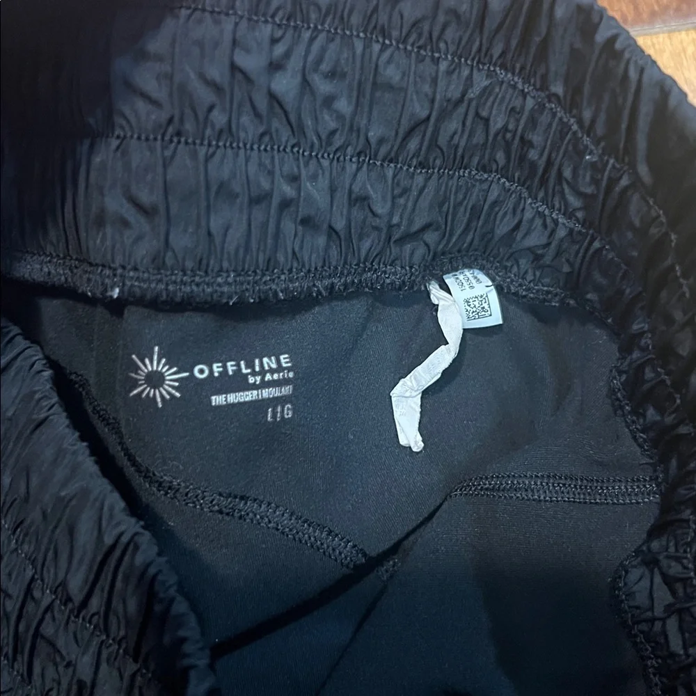 Aerie offline large black athletic shorts - Picture 3 of 5